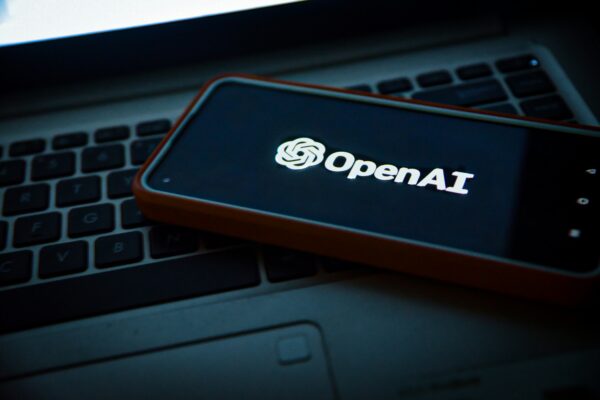 OpenAI ChatGPT Atlas browser interface on macOS with AI assistant Operator